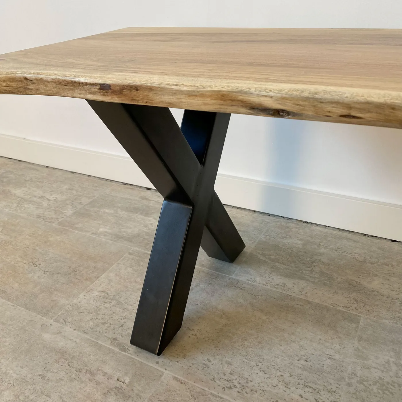 Solid acacia bench – 2.6 cm top — Photo 5