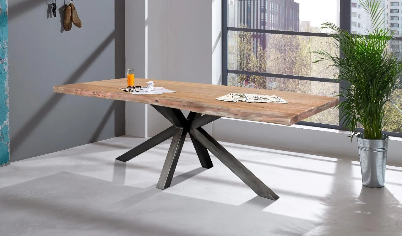 Spider acacia dining table — Photo 2
