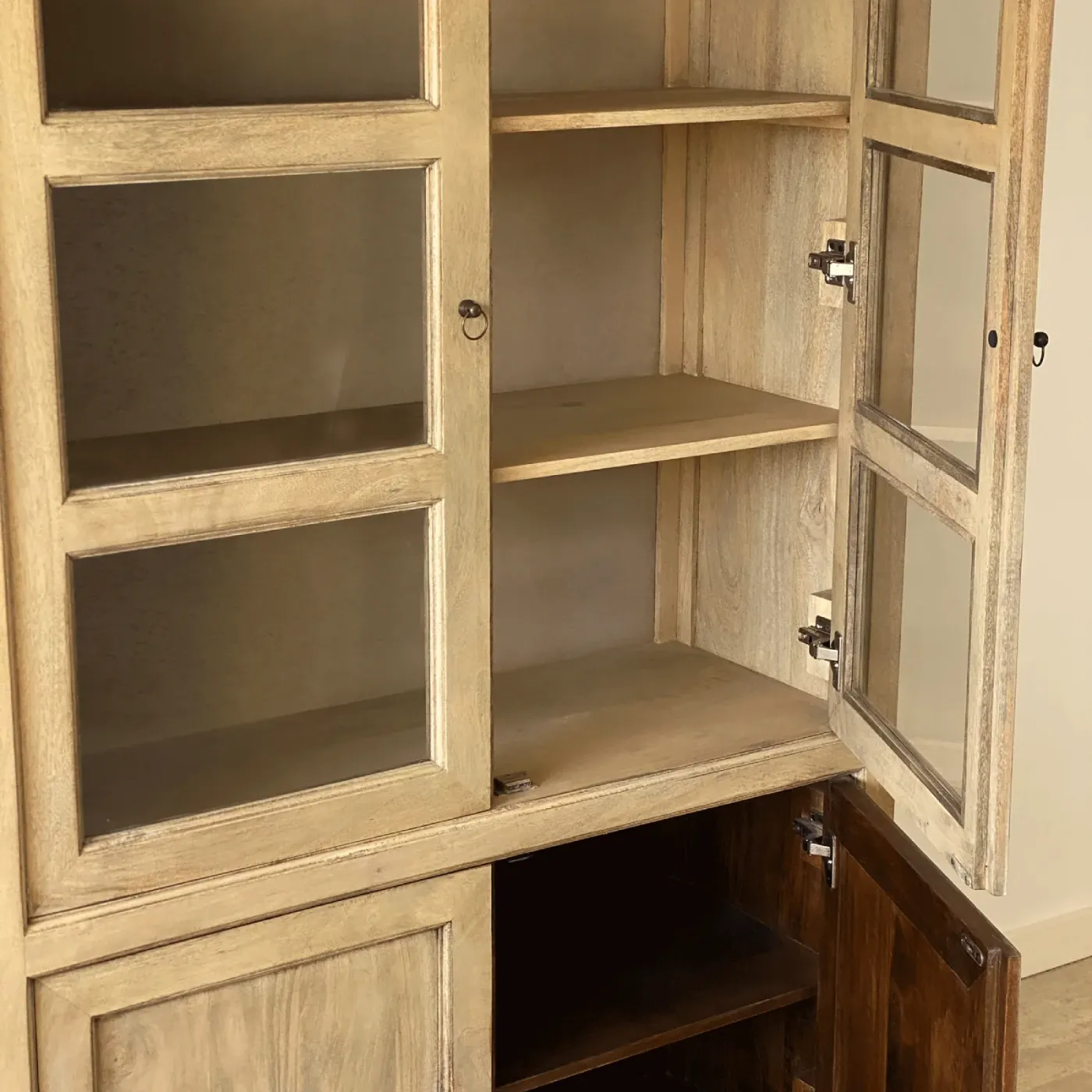 Rustic mango wood display cabinet — Photo 3