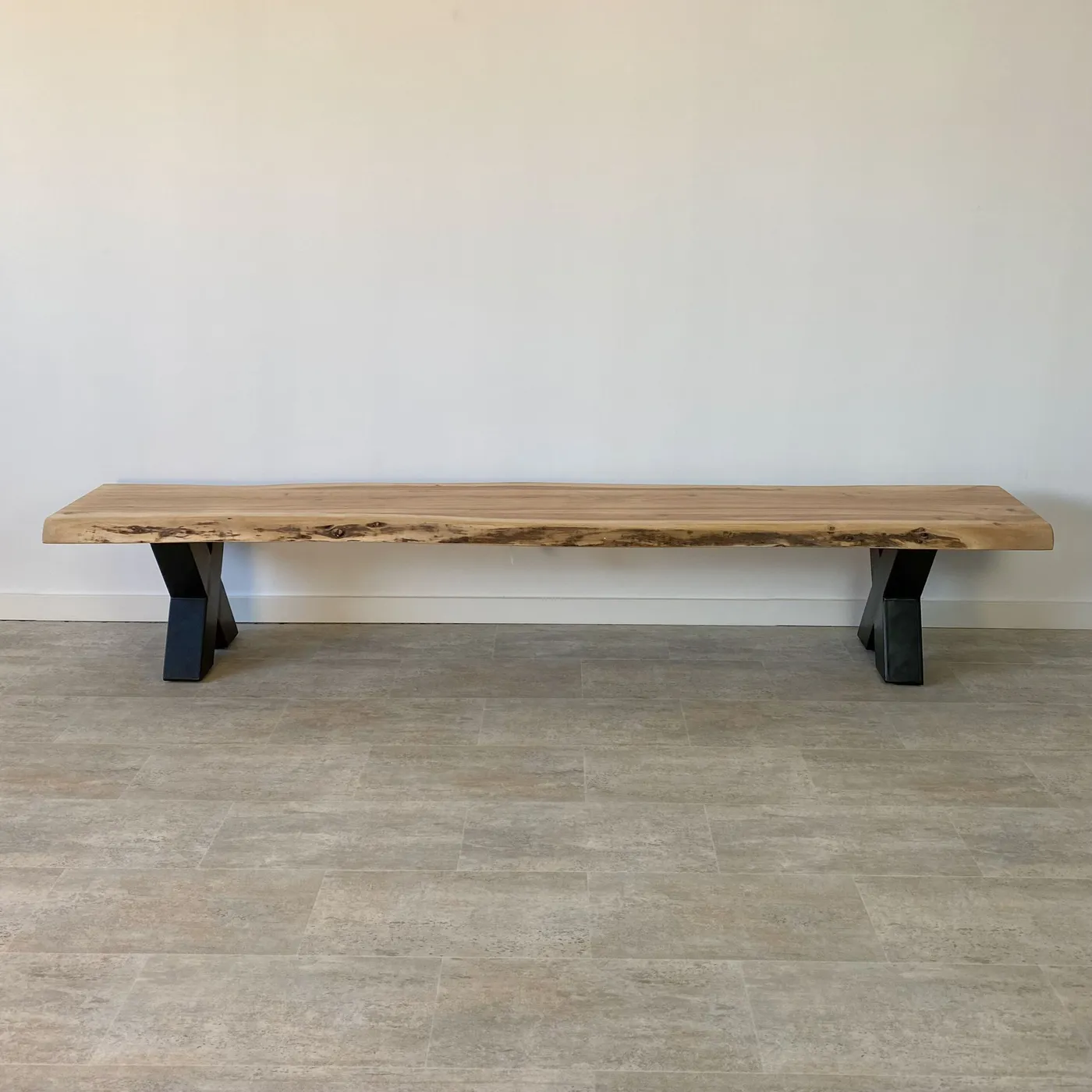 Solid acacia bench – 5.5 cm top — Photo 1