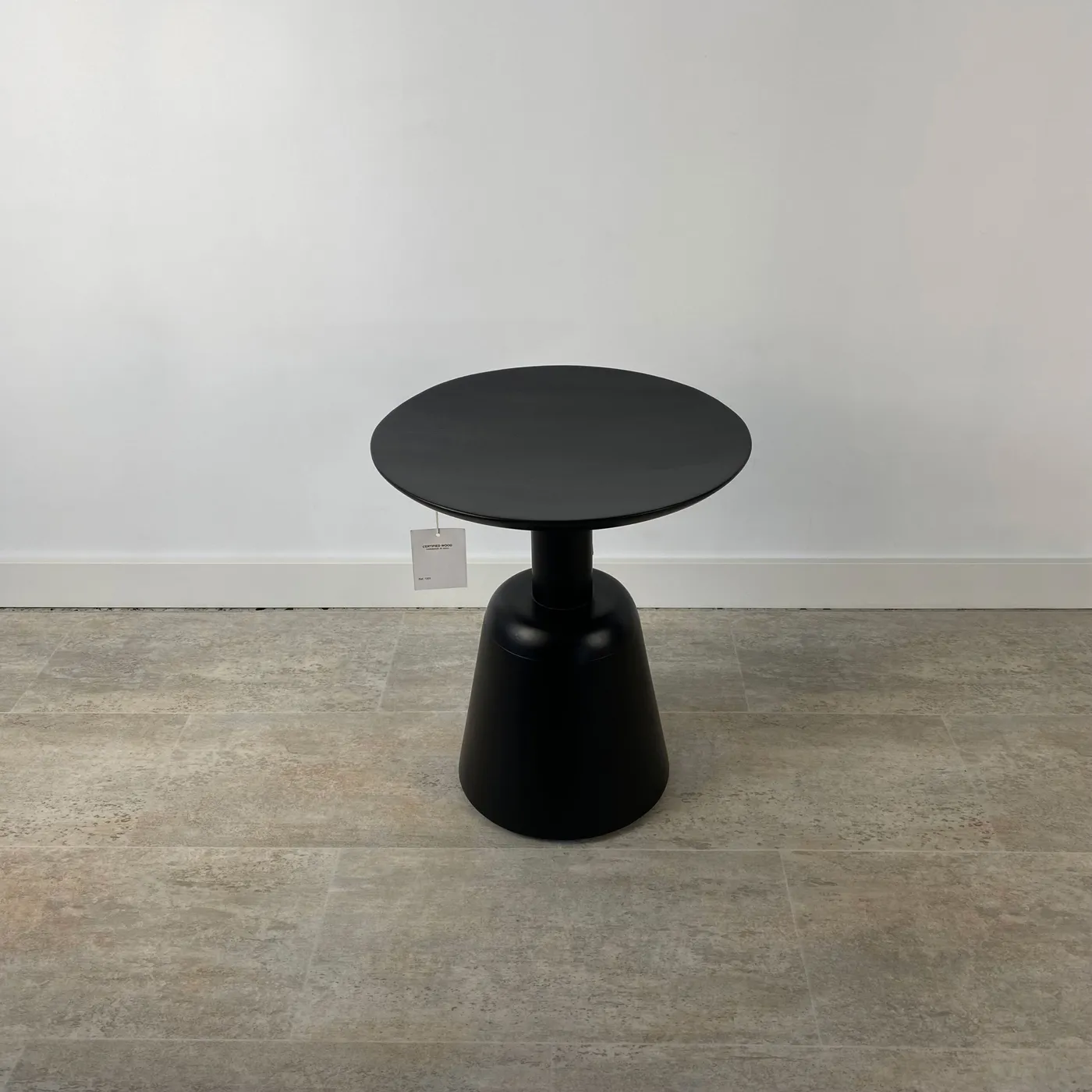 Mesa auxiliar de mango negra — Foto 2