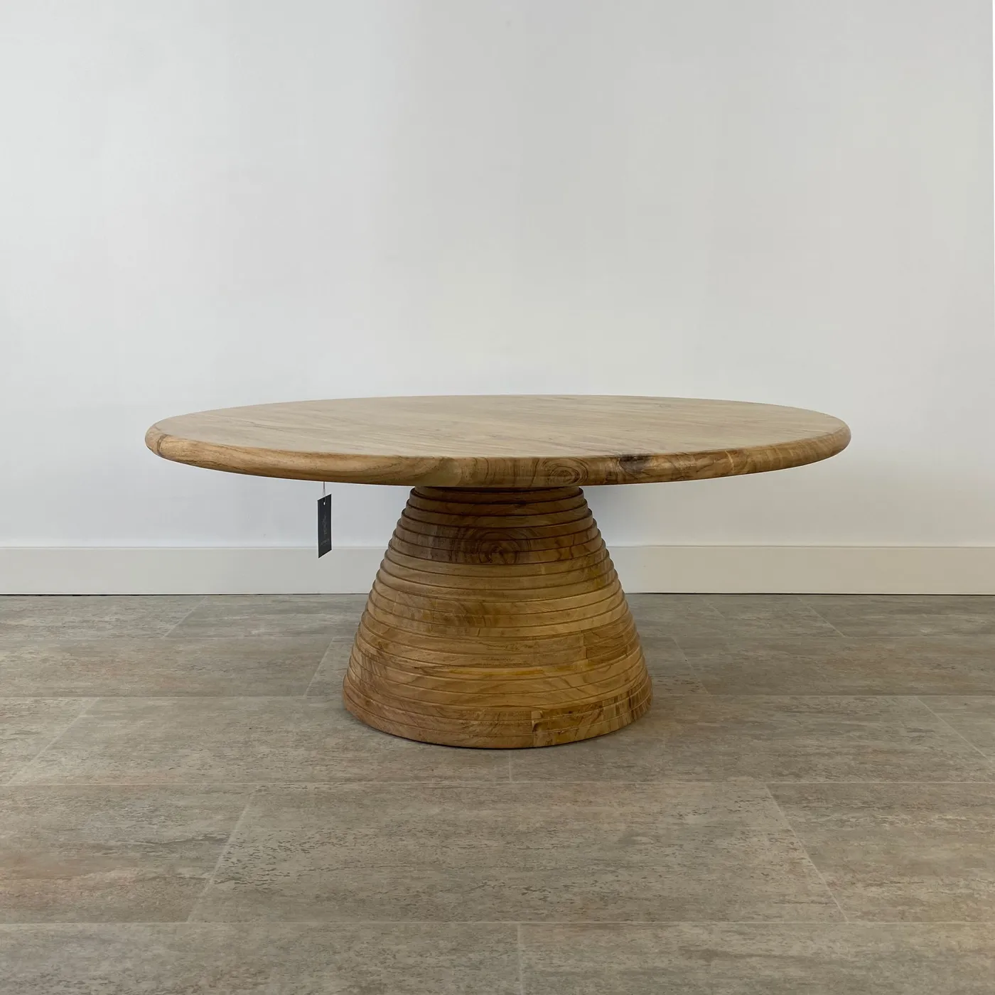 Acacia coffee table — Photo 1