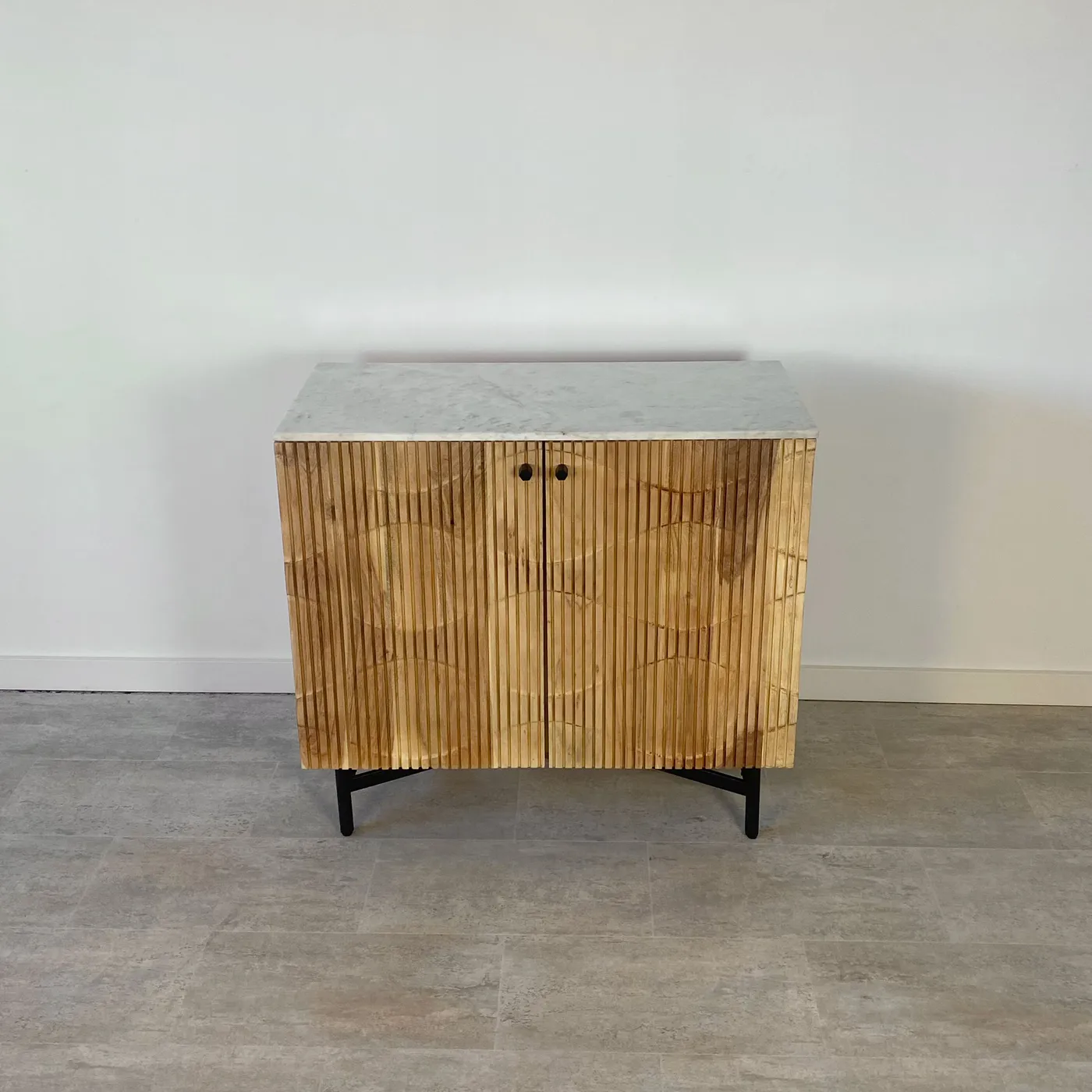 Mueble bar Milan de acacia blanco — Foto 1