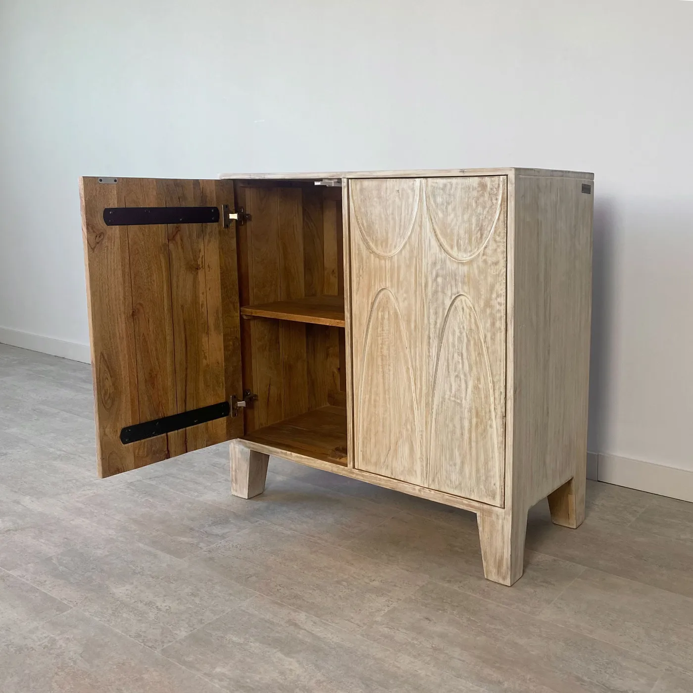 Mueble arco de mango blanqueado — Foto 5