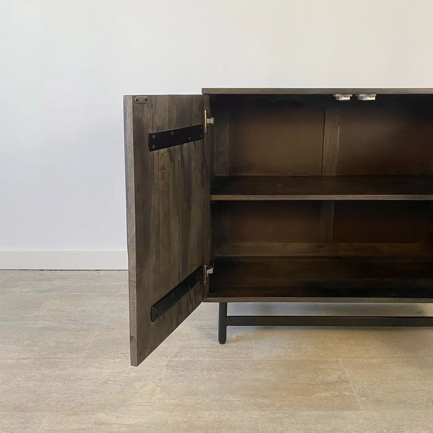 Arc mango wood cabinet – brown — Photo 3