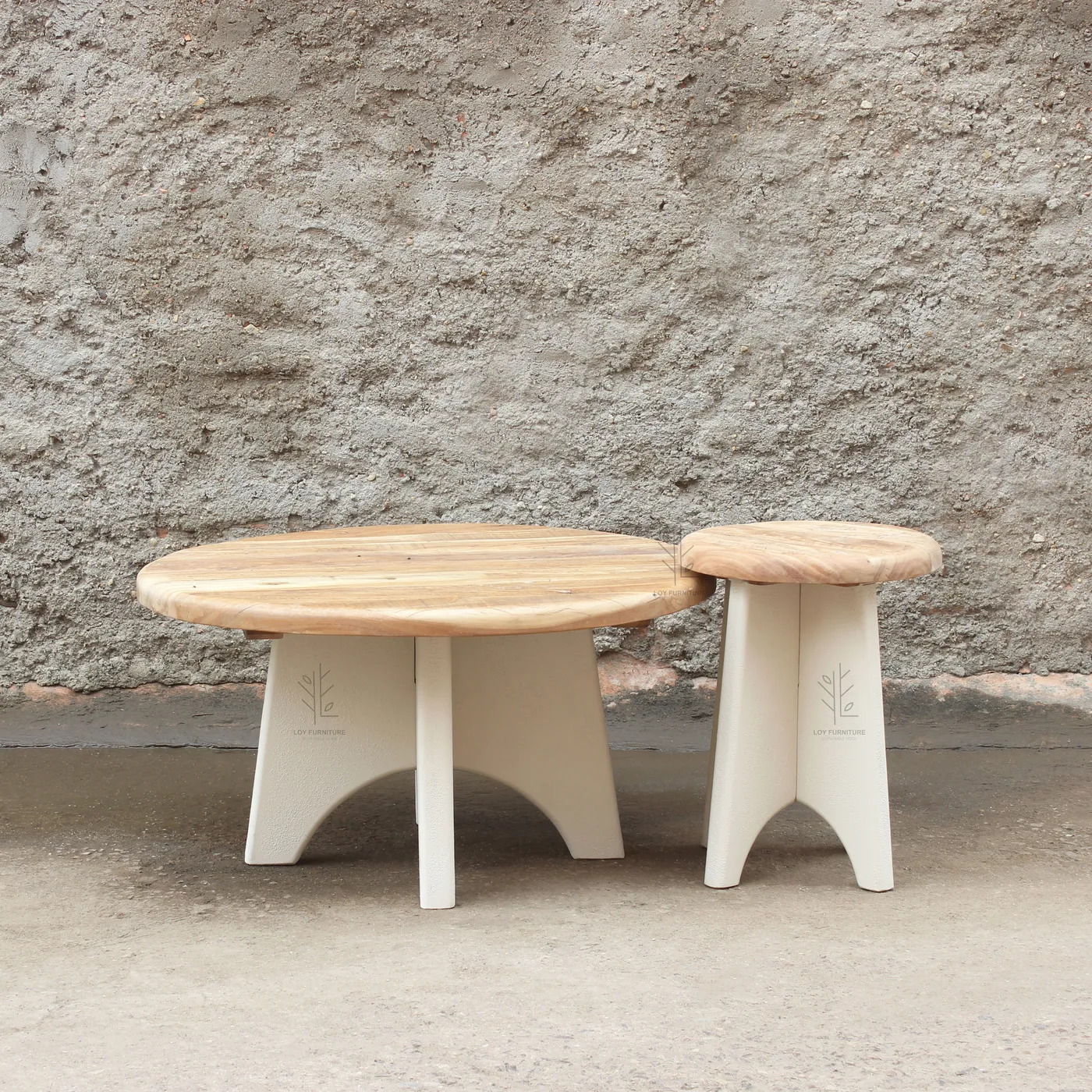 Round Ibiza concrete effect side table — Photo 4