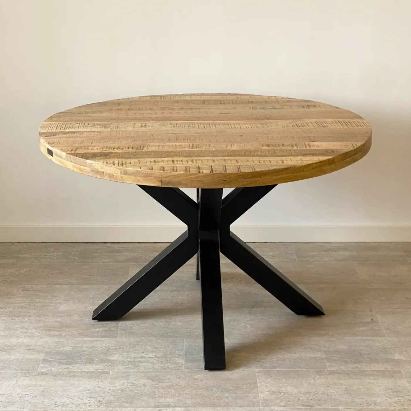 Round metal mango wood dining table