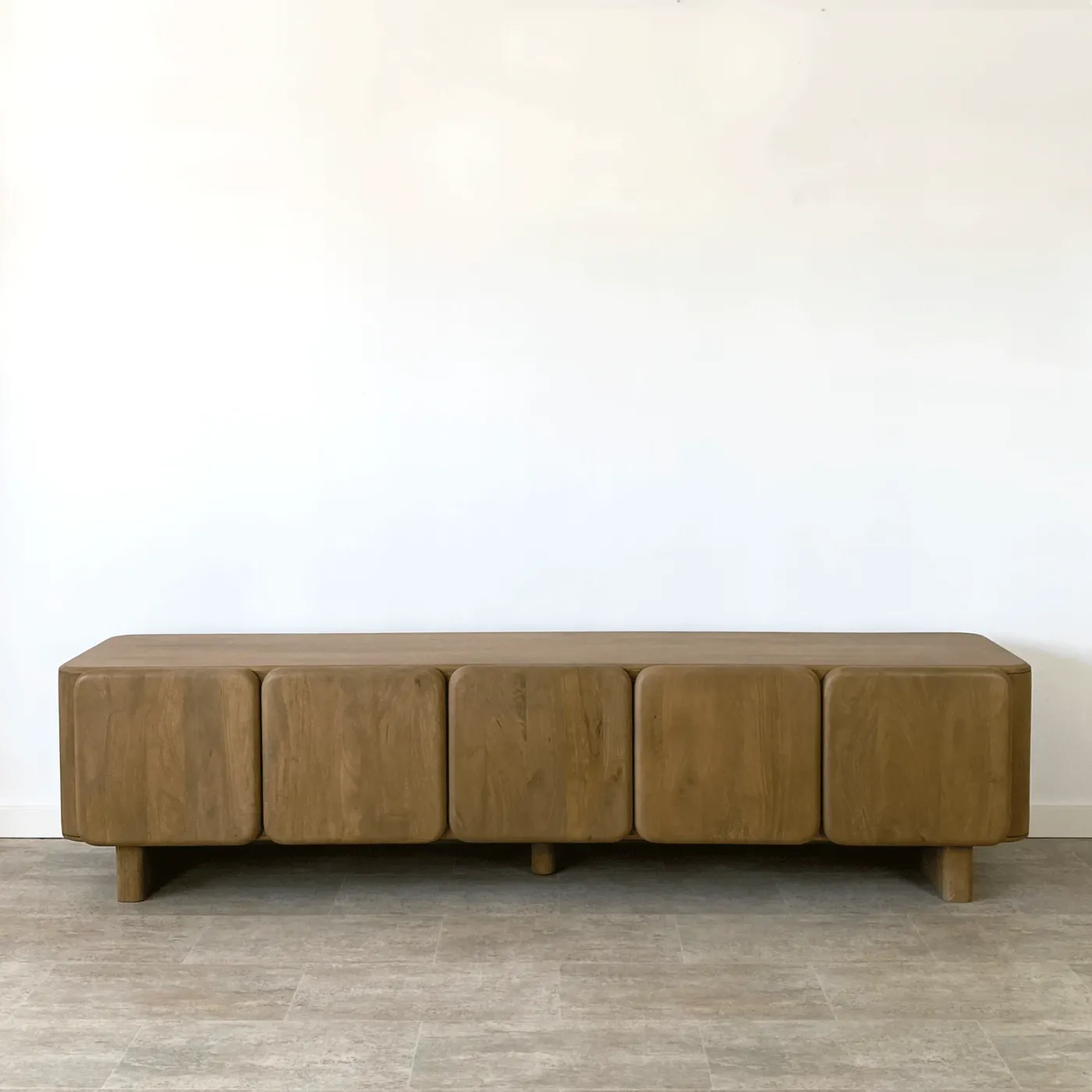 Meuble TV Curve en manguier — Photo 1