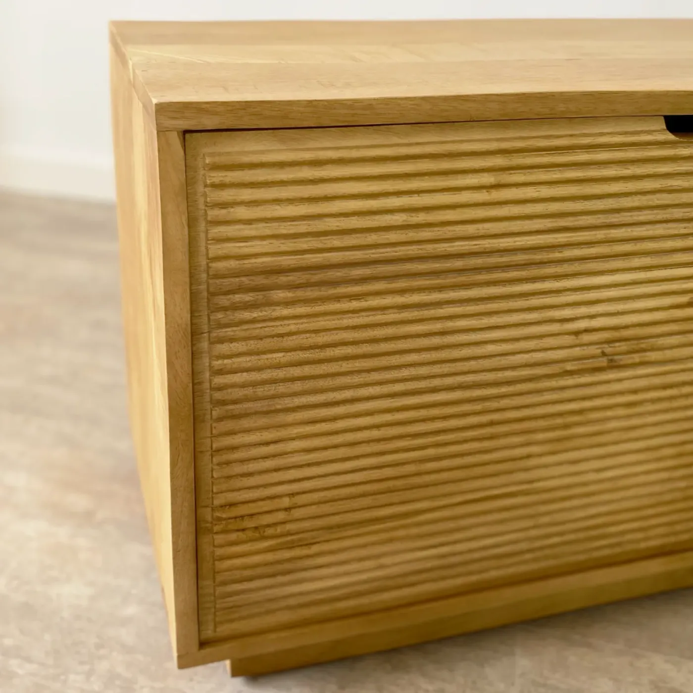 Mueble TV Basic de mango — Foto 4
