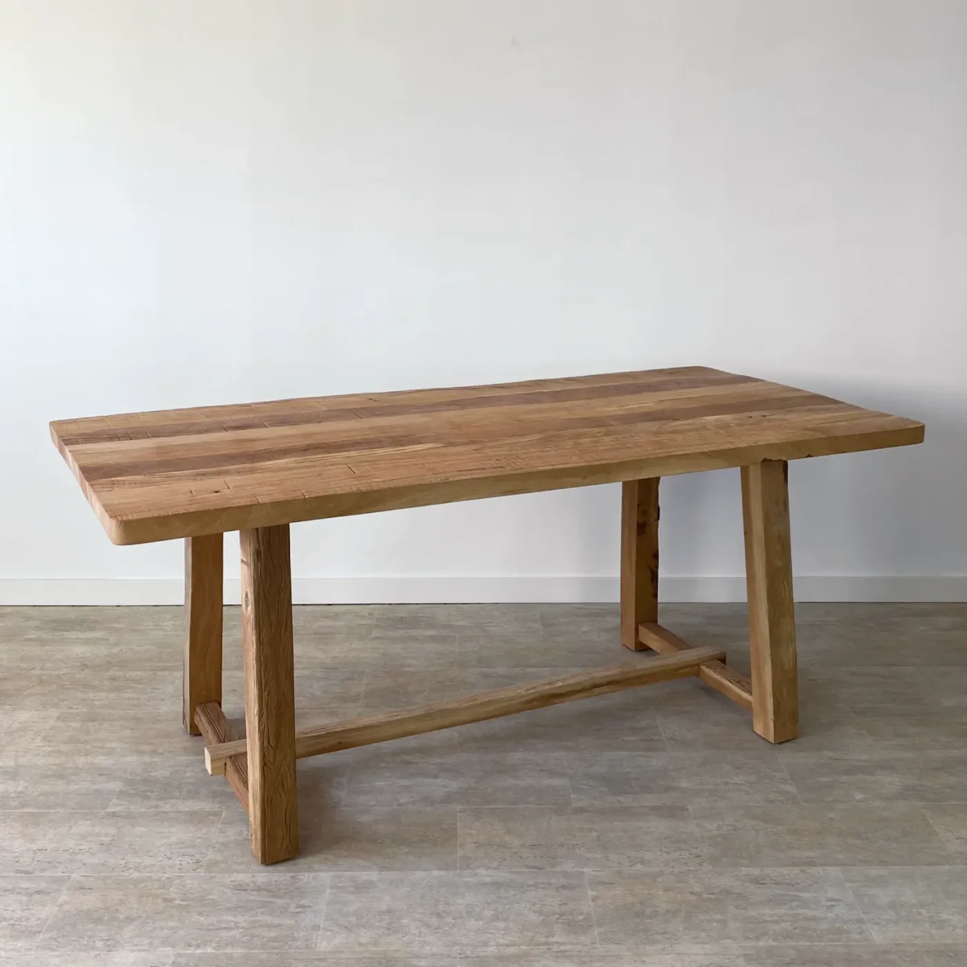 Ibiza wood recycled material dining table — Photo 2