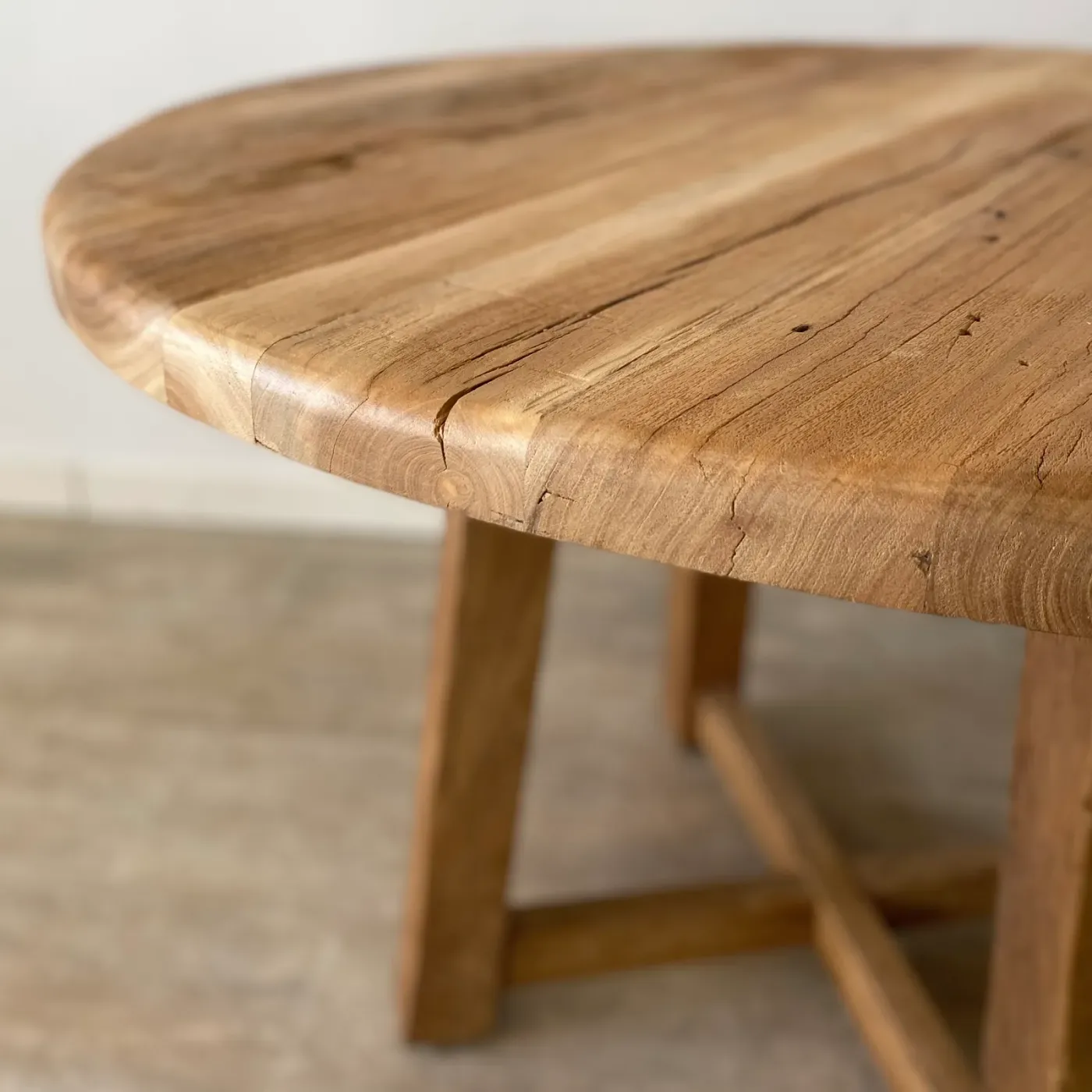 Round Ibiza wood recycled material dining table — Photo 5