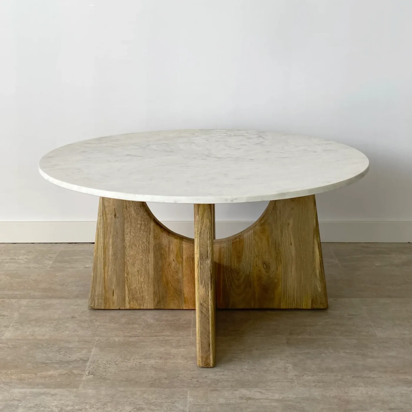 Mesa de centro Ibiza de mango y mármol — Foto 2