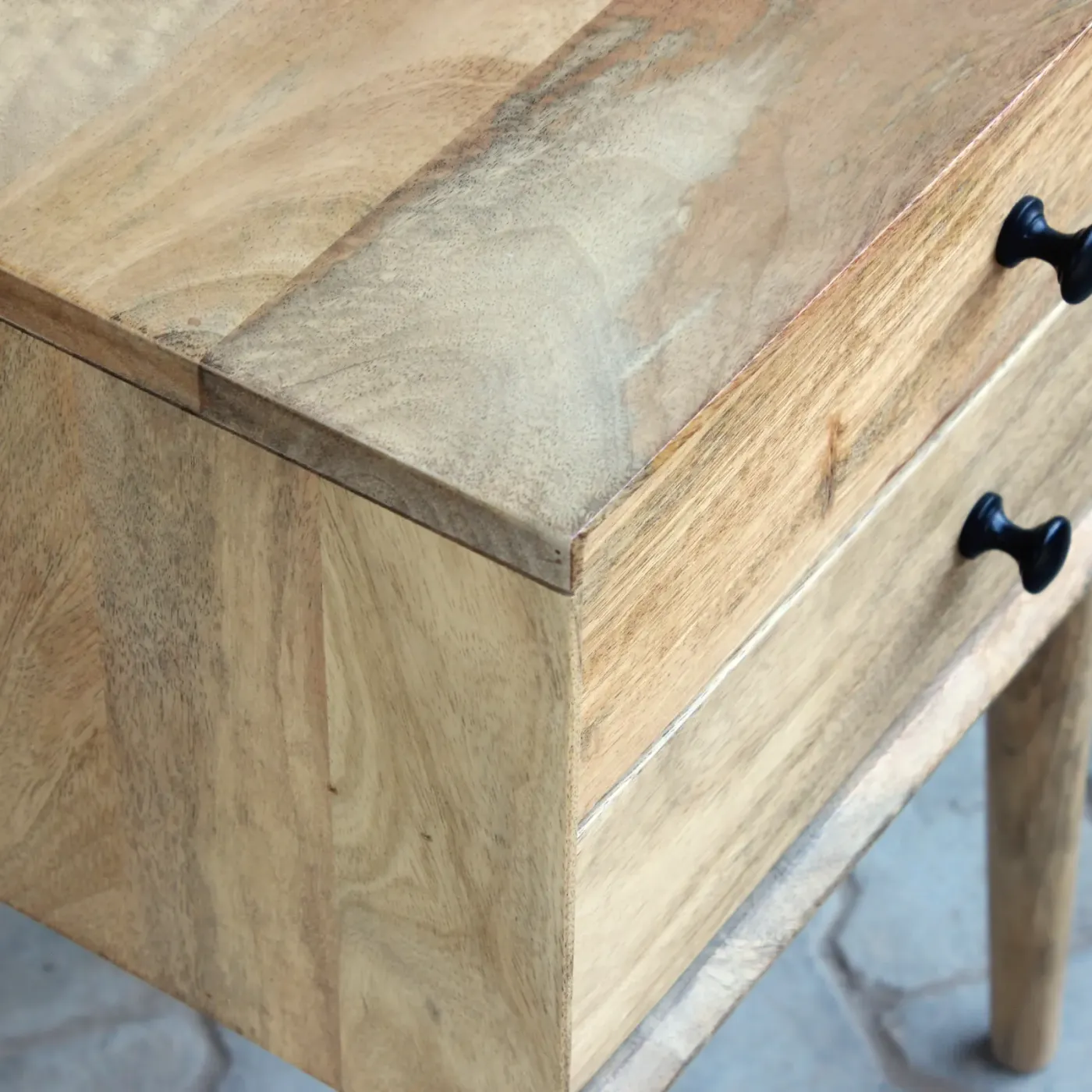 Table de nuit en manguier naturelle — Photo 4