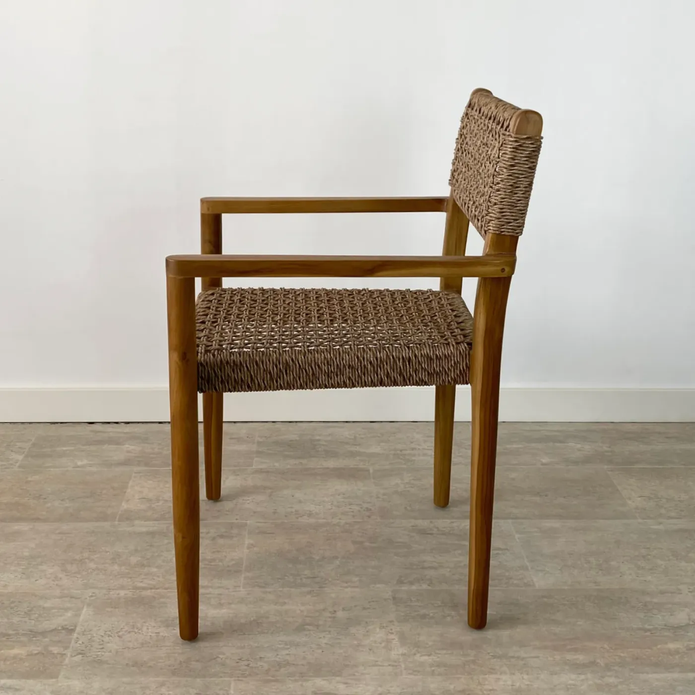 Set of 2 – stackable Ibiza teak chairs with armrests — Photo 4