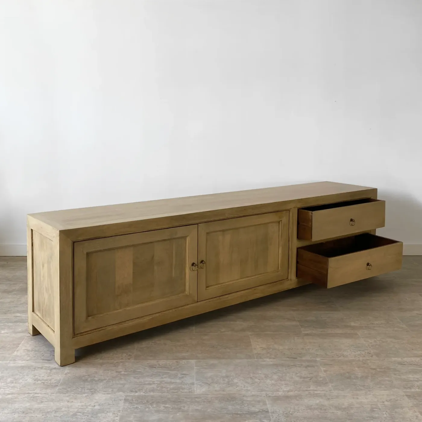 Mueble TV rústico de mango — Foto 3