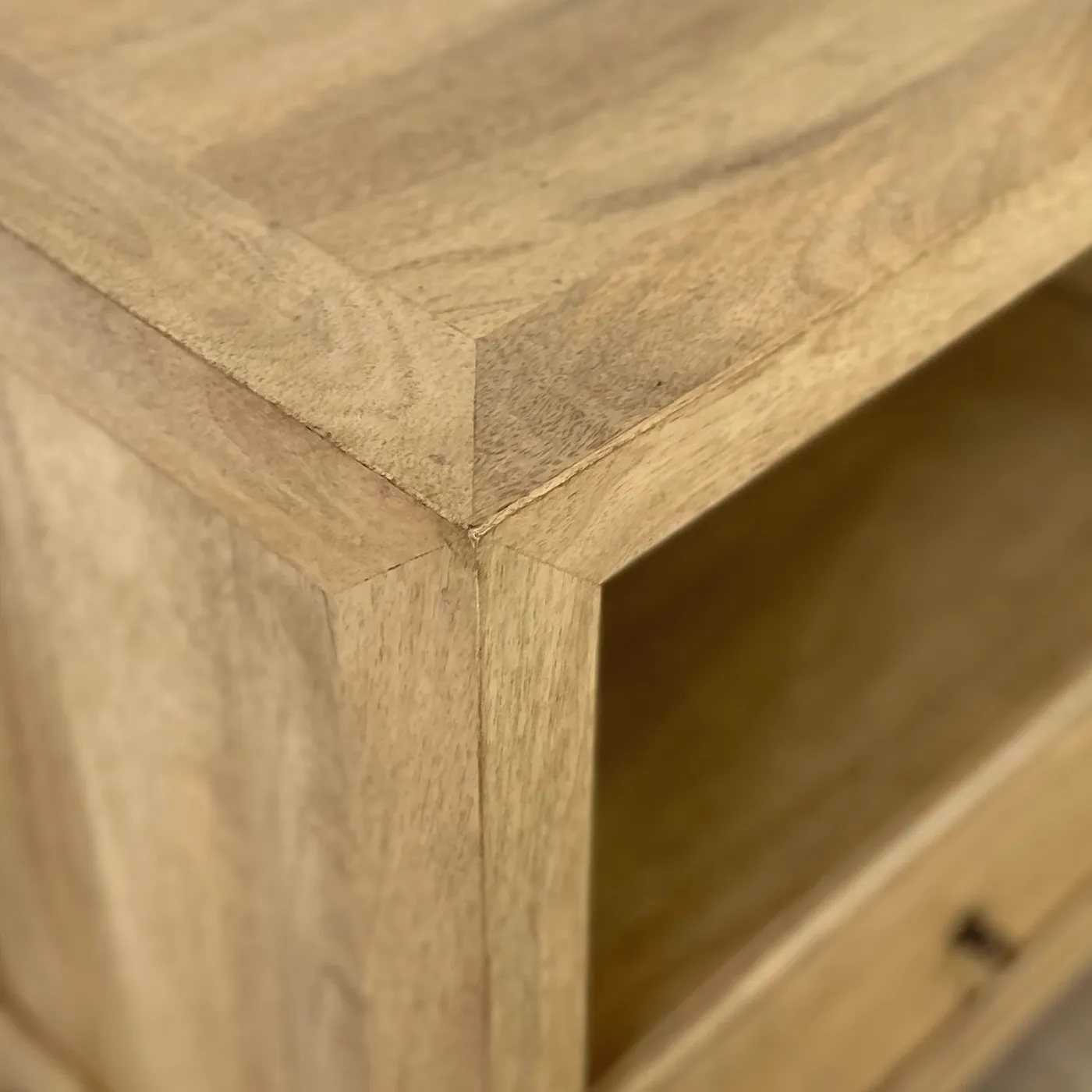 Rustic mango wood bedside table with niche with drawer — Photo 5