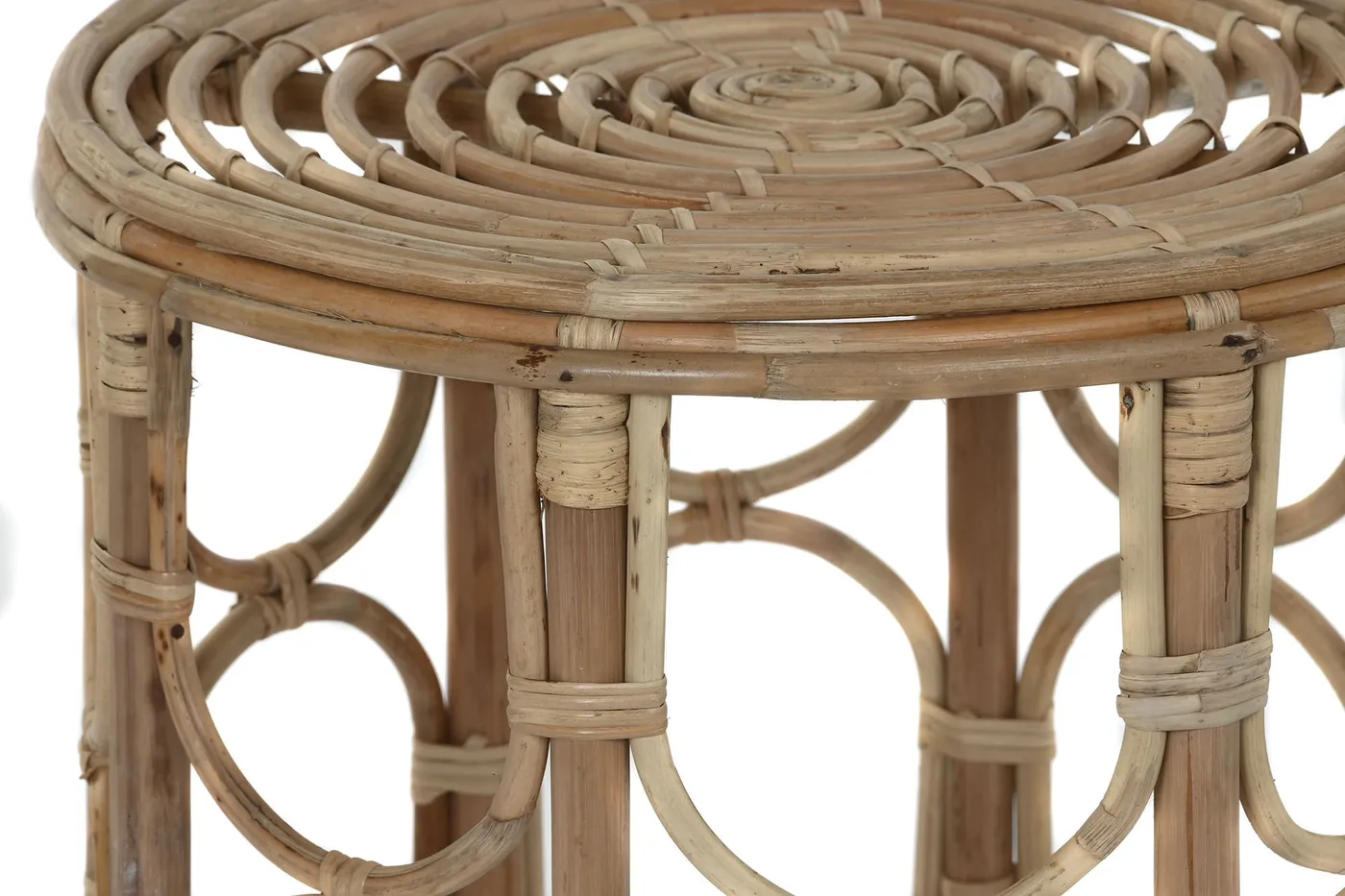 Table d’appoint en rotin naturelle — Photo 2