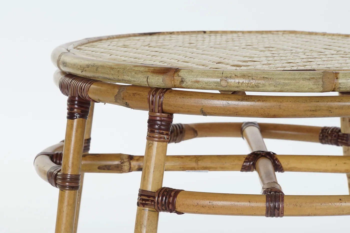 Rattan bamboo side table – natural — Photo 2