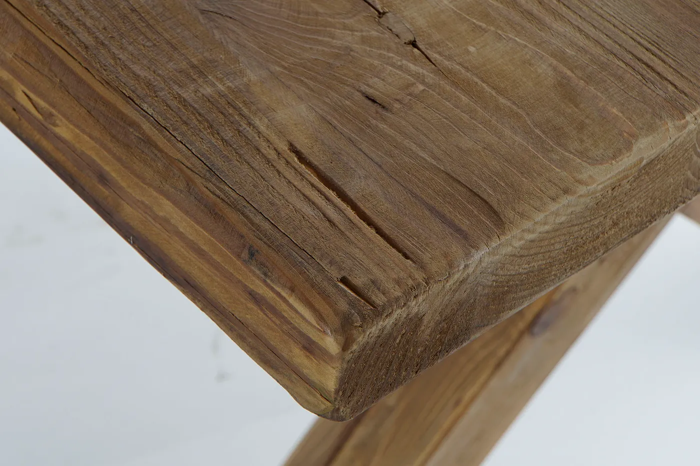 Wood recycled material dining table – natural — Photo 2