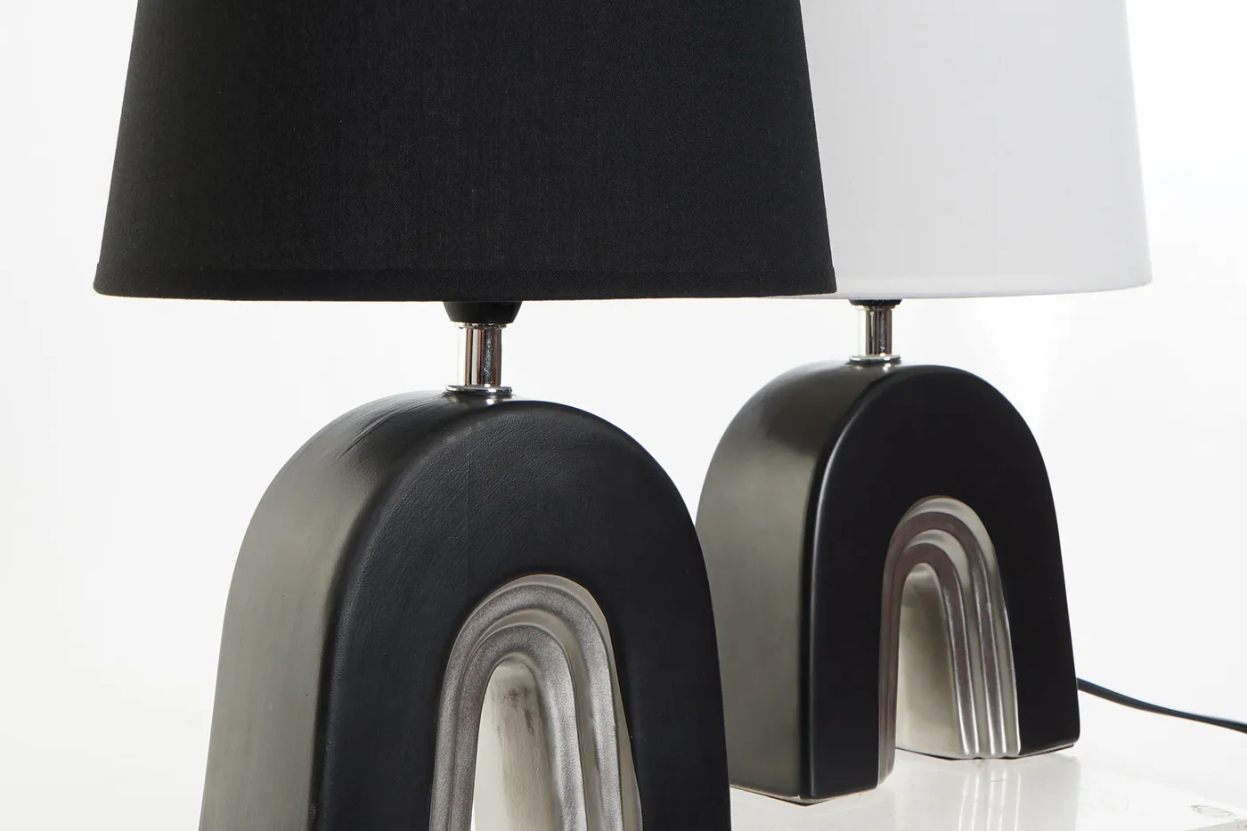 Arc ceramic table lamp (2 designs) — Photo 2