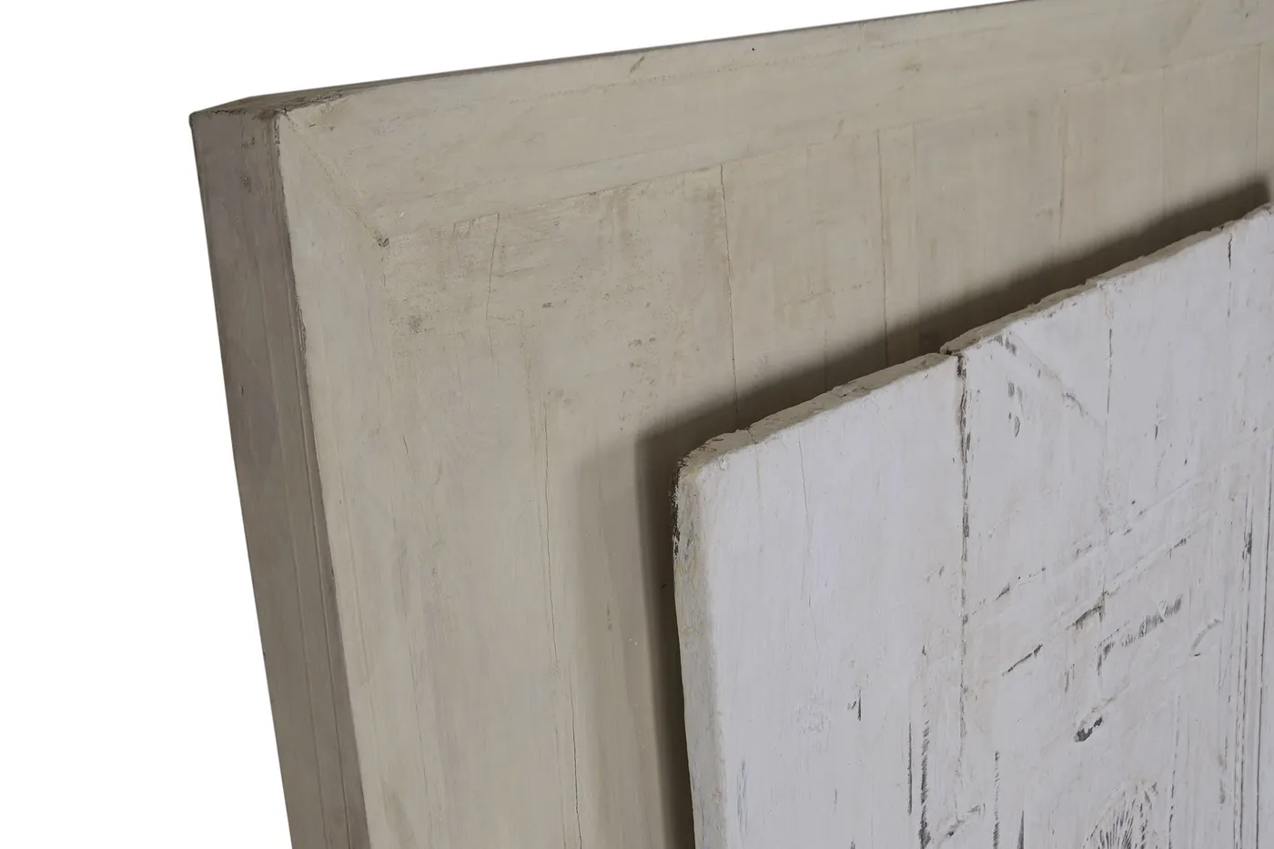 Antieke wanddecoratie met deur van teakhout — Foto 2