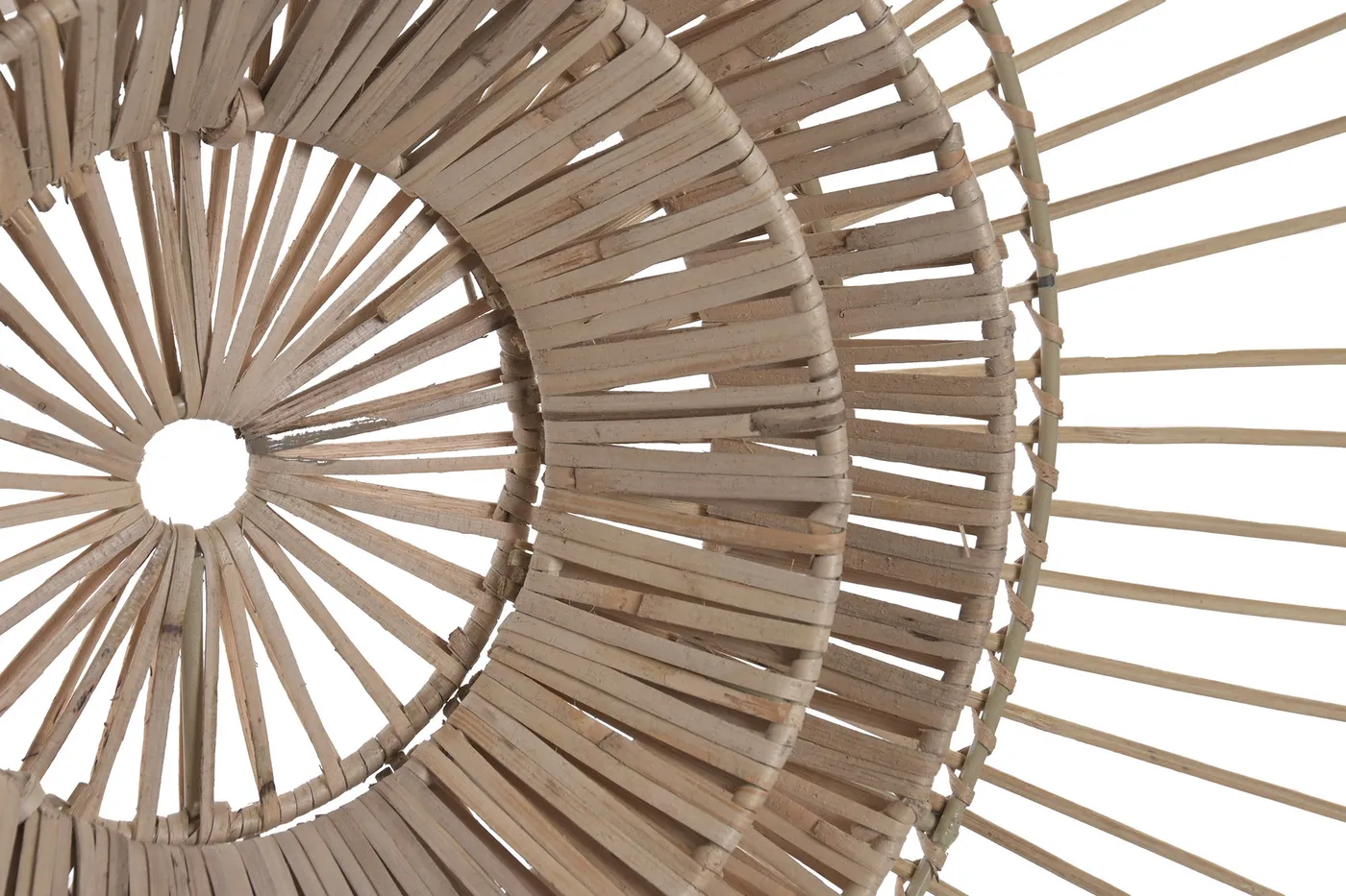 3D rattan wall decoration – natural — Photo 2