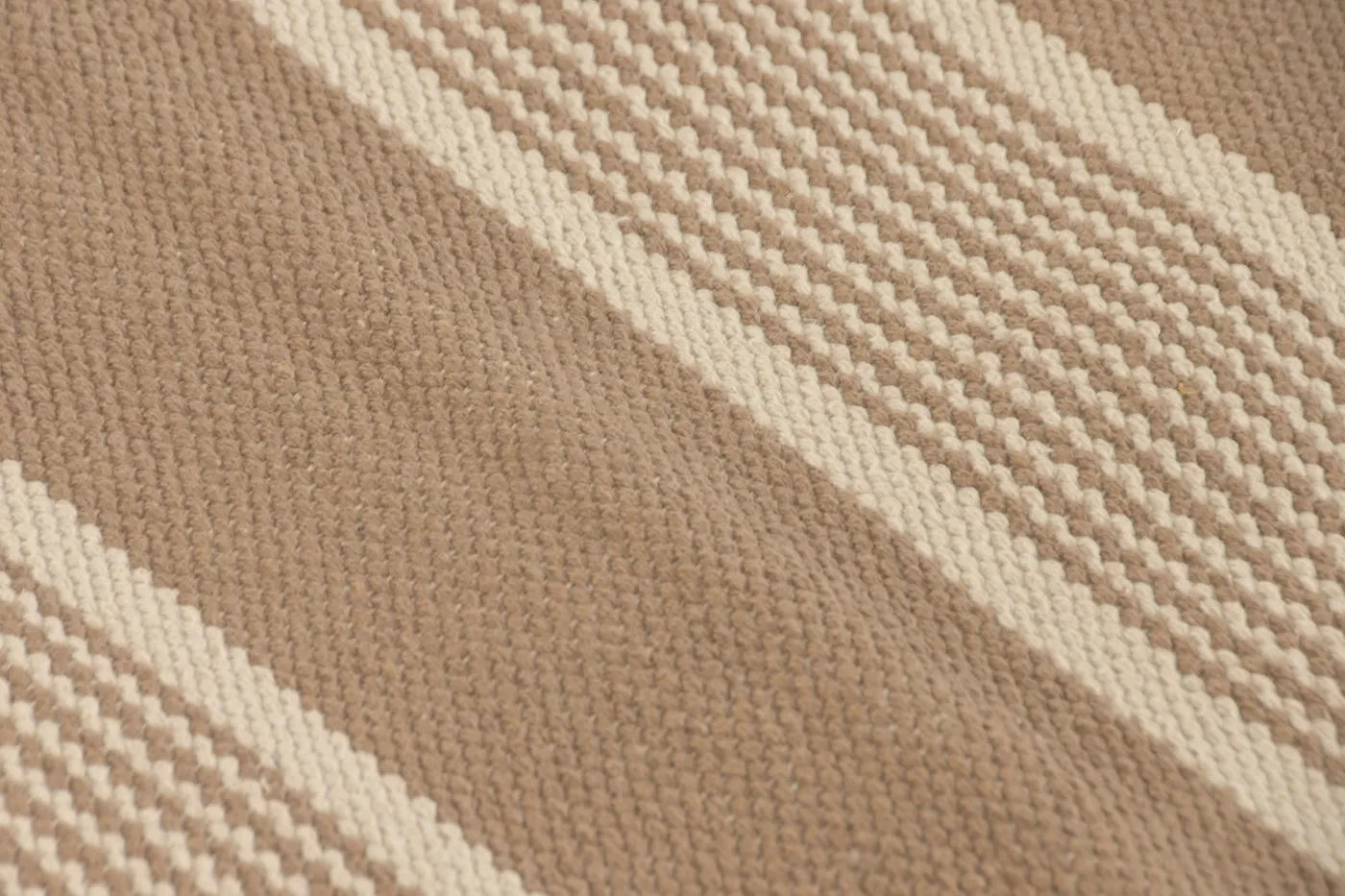 Striped cotton jute rug — Photo 2
