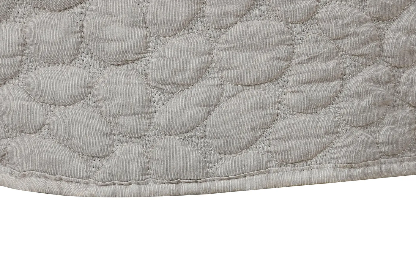 Polyester bedspread – beige — Photo 2