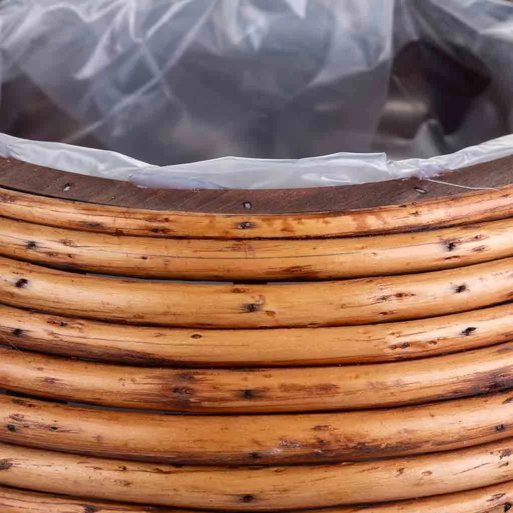 Round bamboo basket – brown — Photo 4