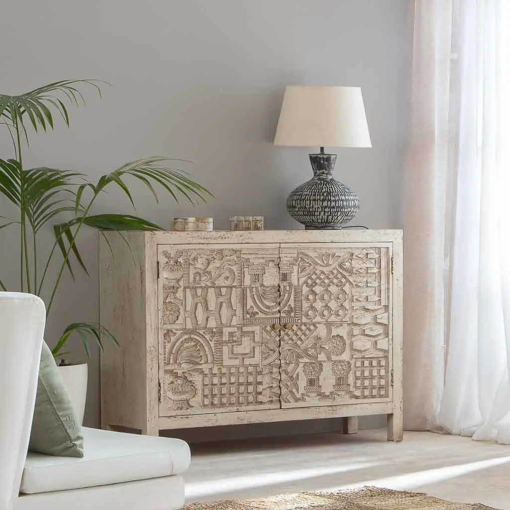Gesneden dressoir van hout wit — Foto 2