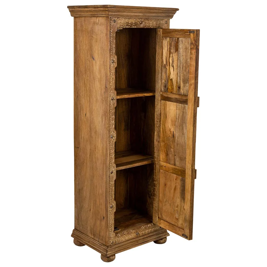 Armoire artisanale en bois marron — Photo 3