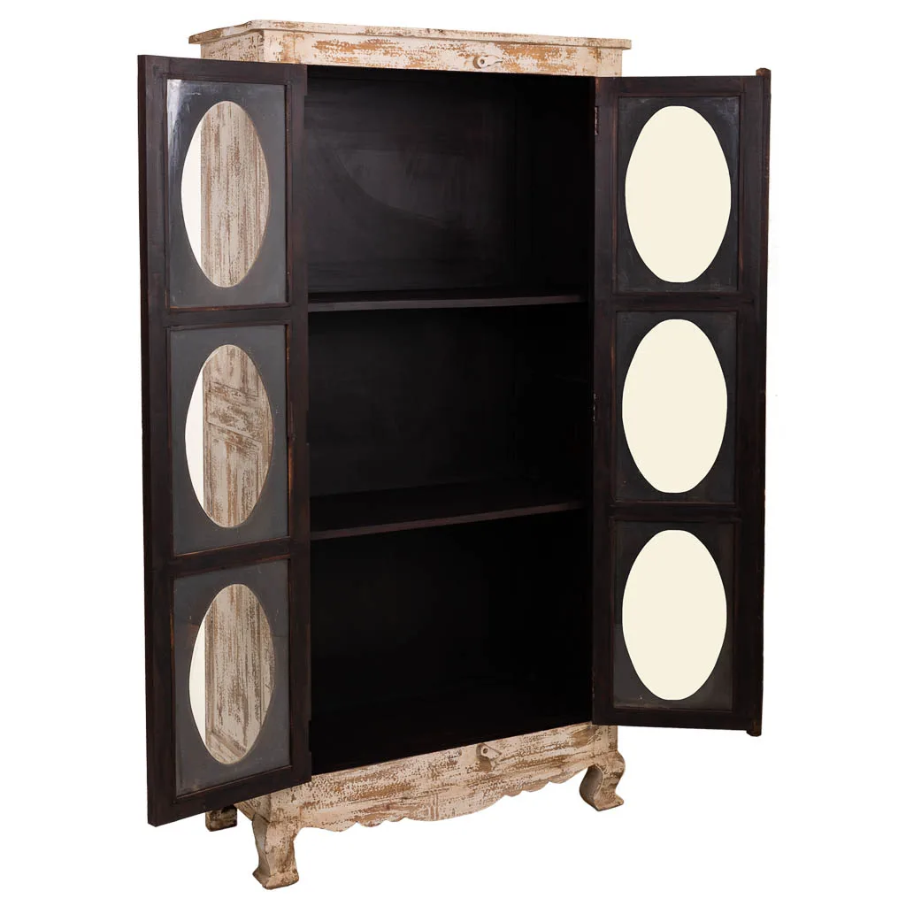 Vitrine en bois marron — Photo 4