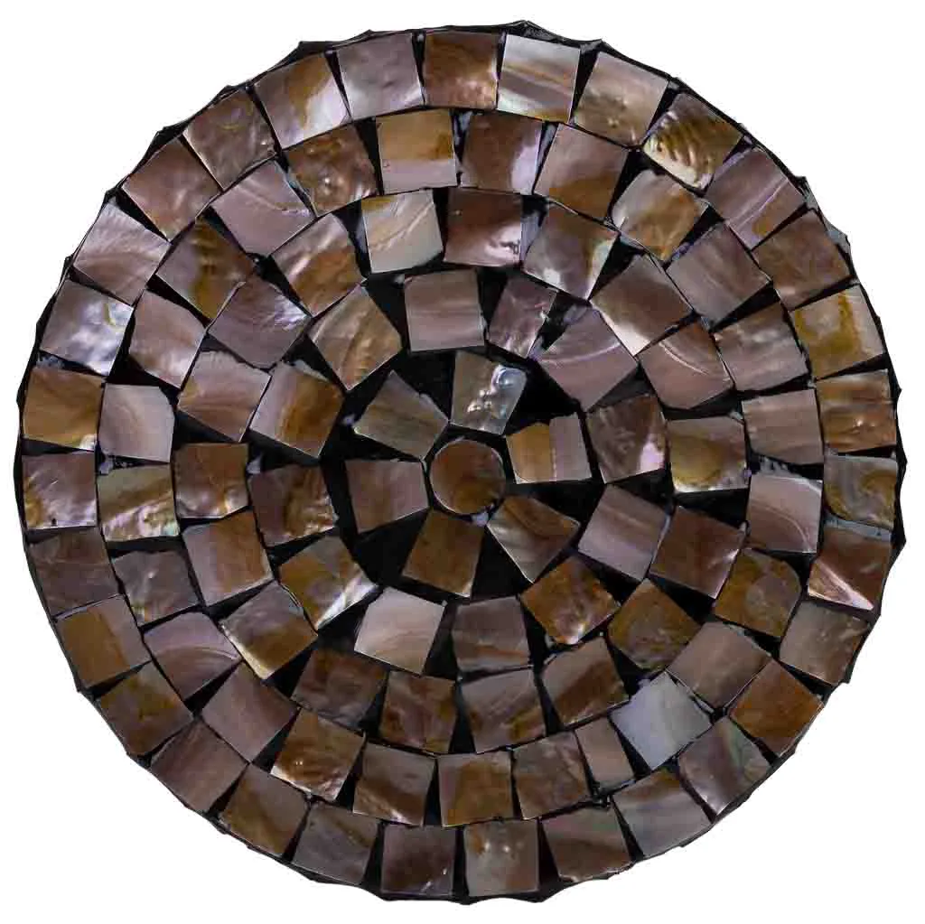 Table d’appoint en bois et nacre marron — Photo 4